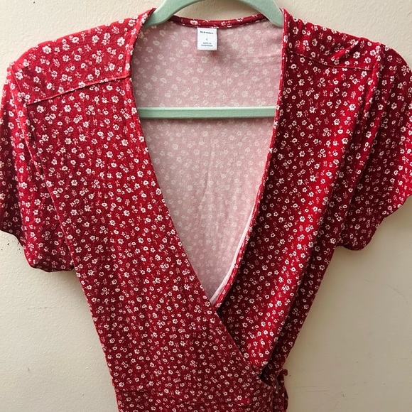 🌹Old Navy Floral Wrap Dress!🌹 - Picture 2 of 4
